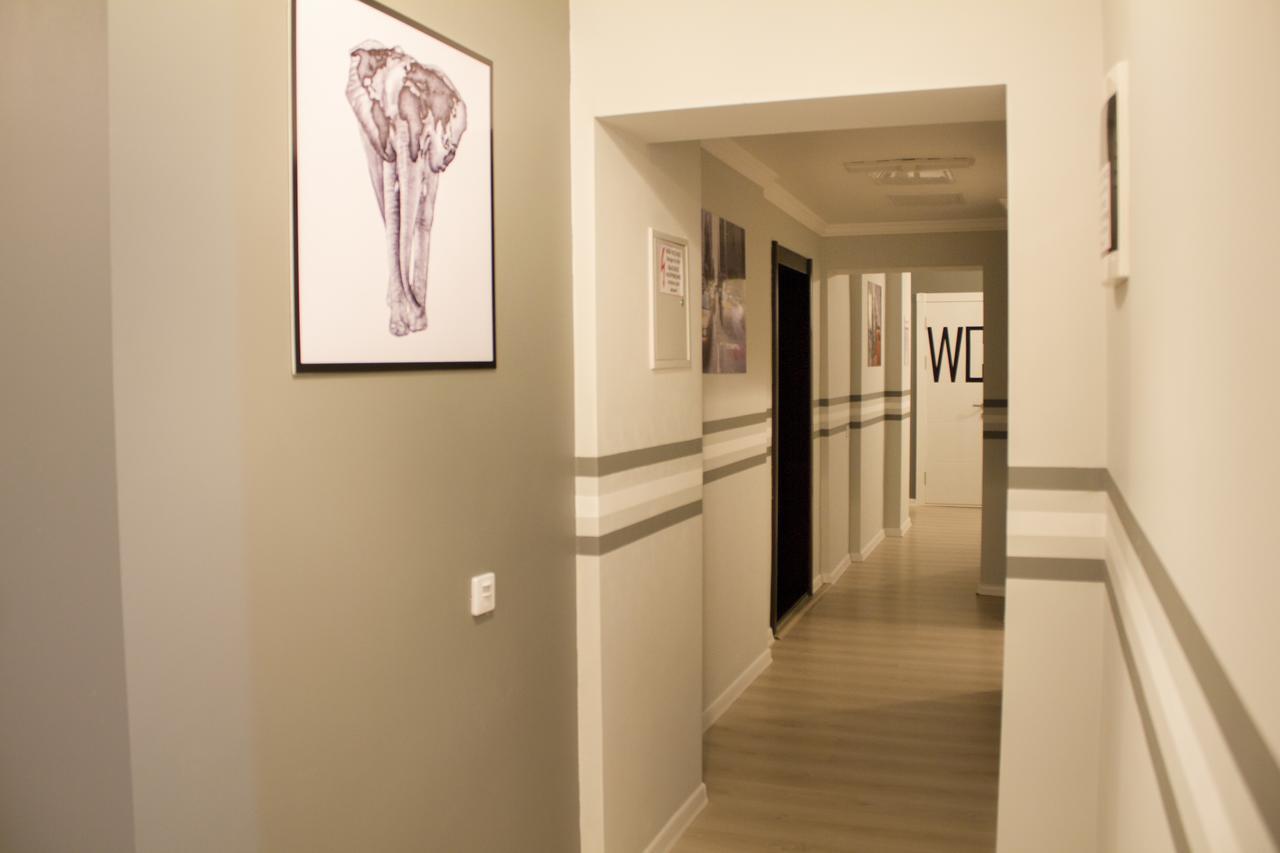 Compass Hostel Бишкек Екстериор снимка