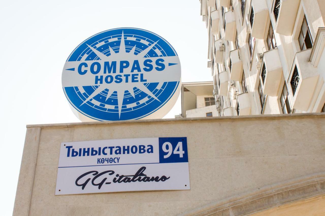 Compass Hostel Бишкек Екстериор снимка